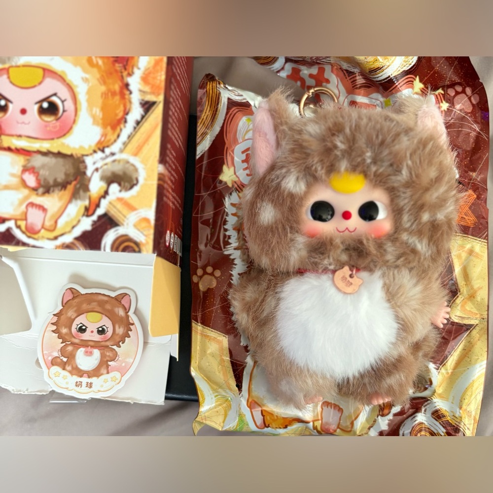 Authentic Baby Three, “Whose Cat Is This?”Adorable Confirmed Plush Toy, NEW!
